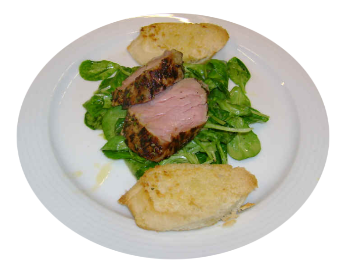 Schweinsfilet in Honigmarinade auf Vogerlsalat